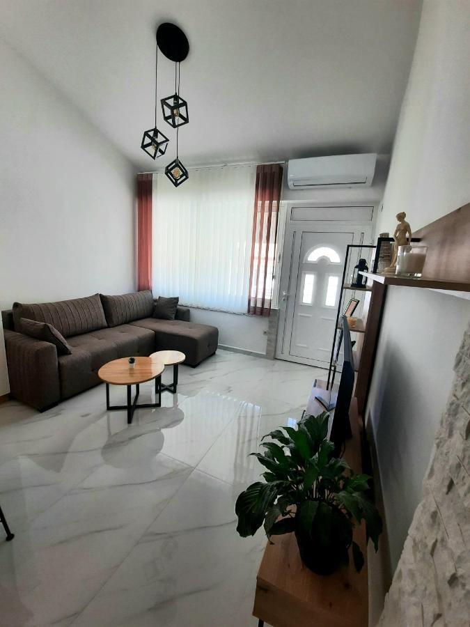 Apartments "4You" Τίβατ Εξωτερικό φωτογραφία