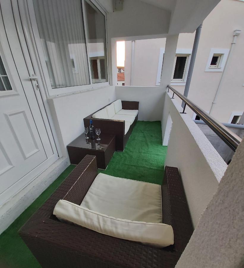 Apartments "4You" Τίβατ Εξωτερικό φωτογραφία