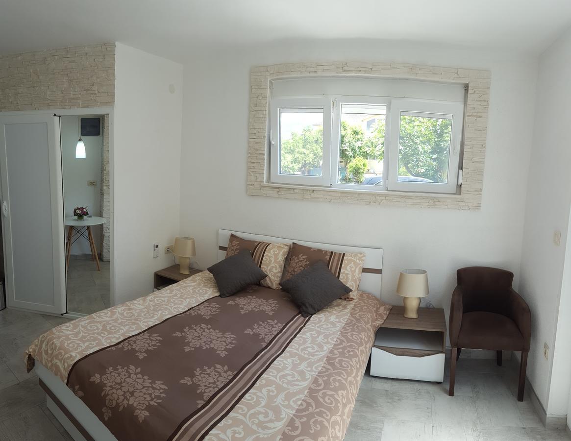 Apartments "4You" Τίβατ Εξωτερικό φωτογραφία
